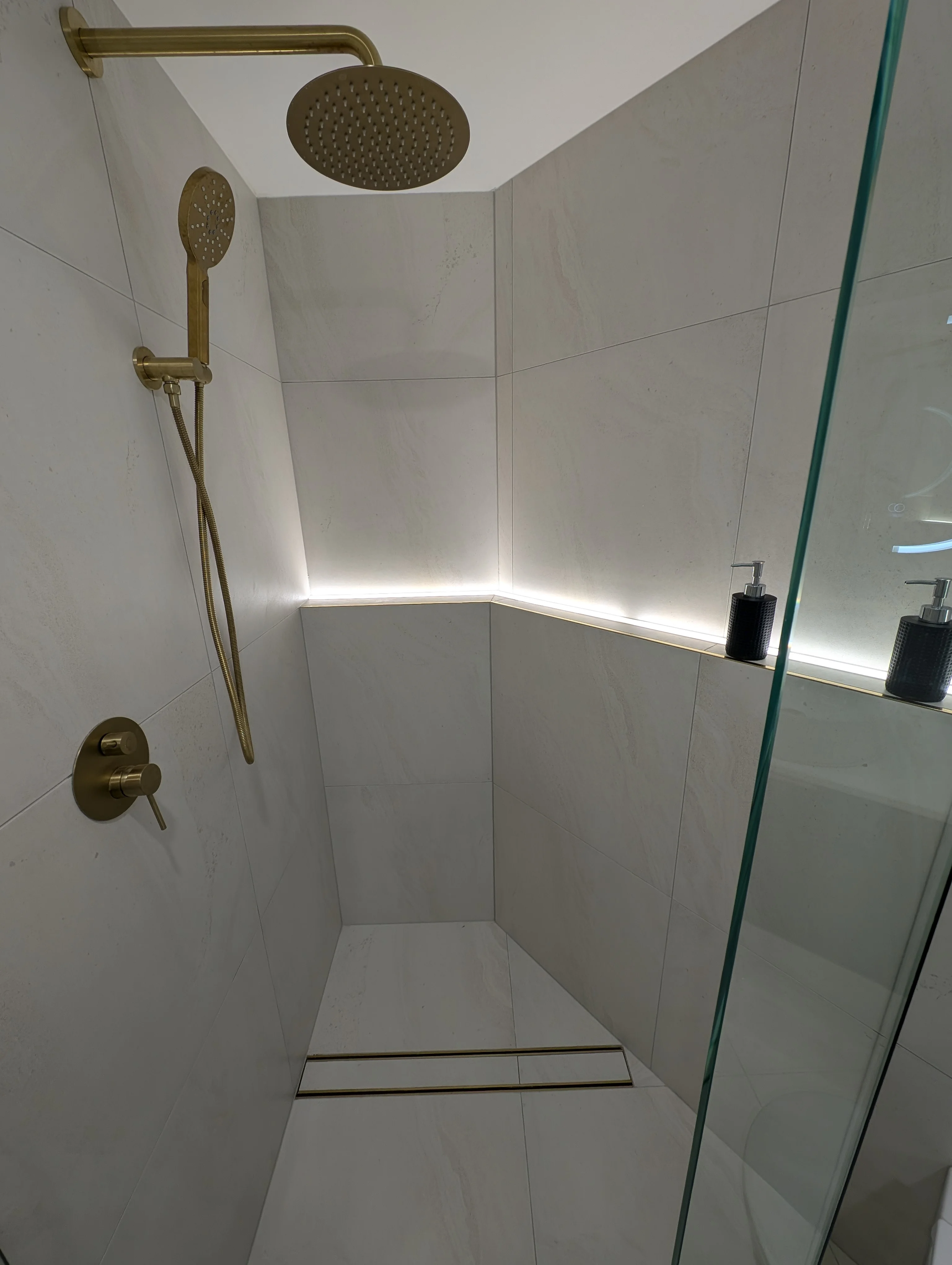 Stone & Light 5