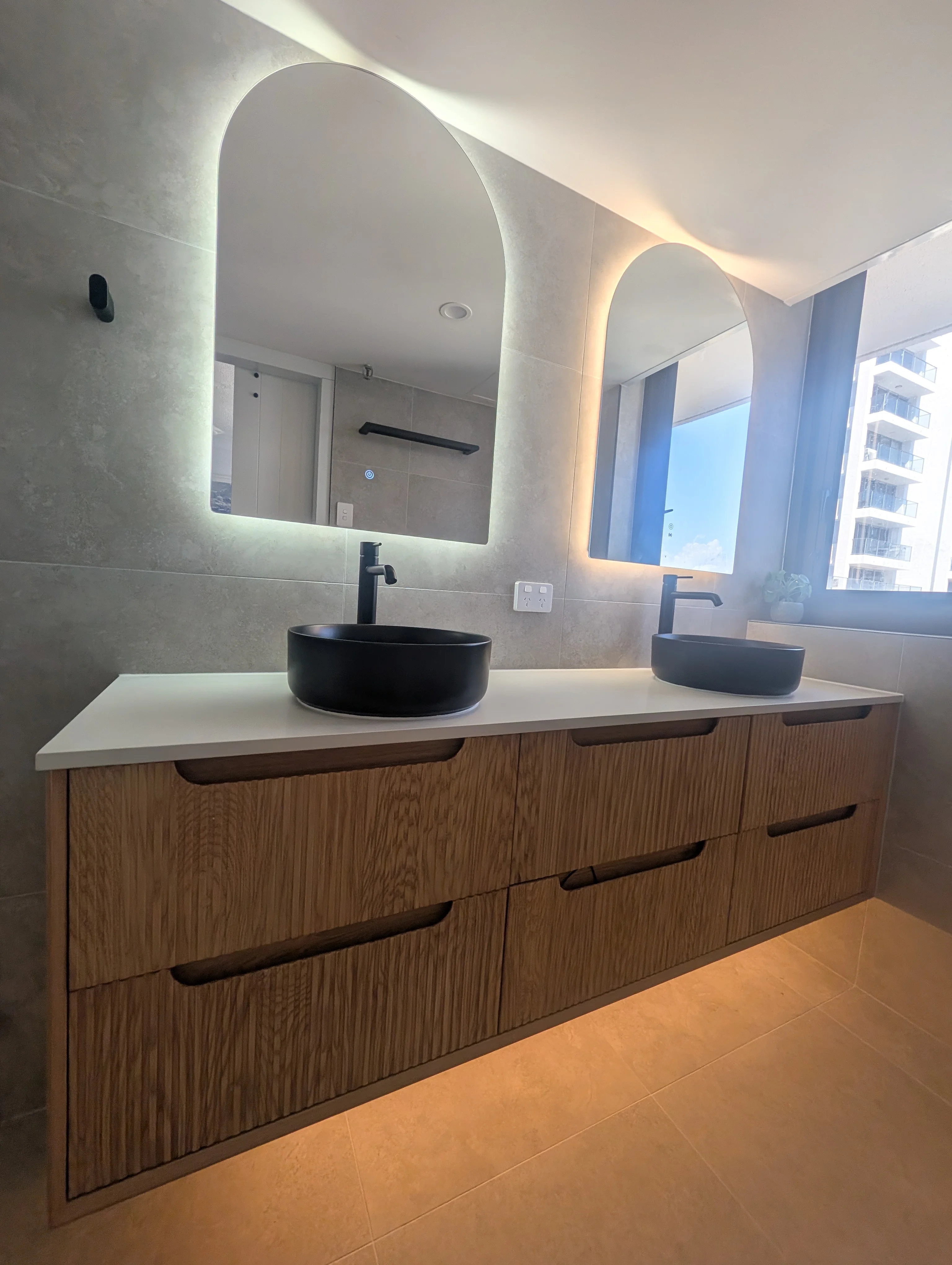 Warm Minimal Bathroom challenge