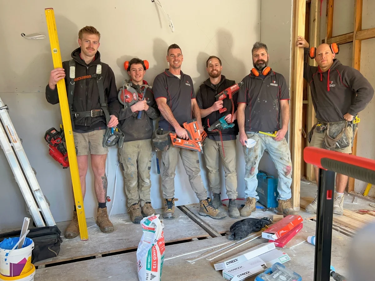 CD Construct builders and tradespeople on a Gold Coast building site